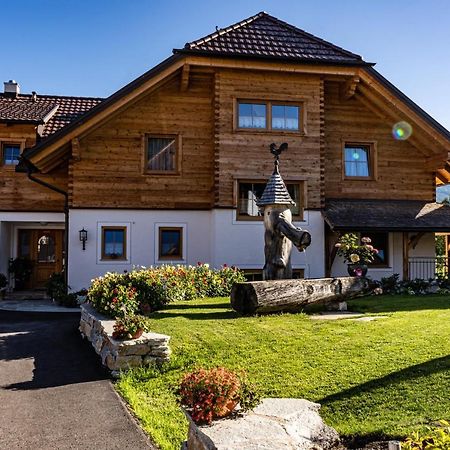 Biobauernhof Gast Apartamento Mariapfarr Exterior foto