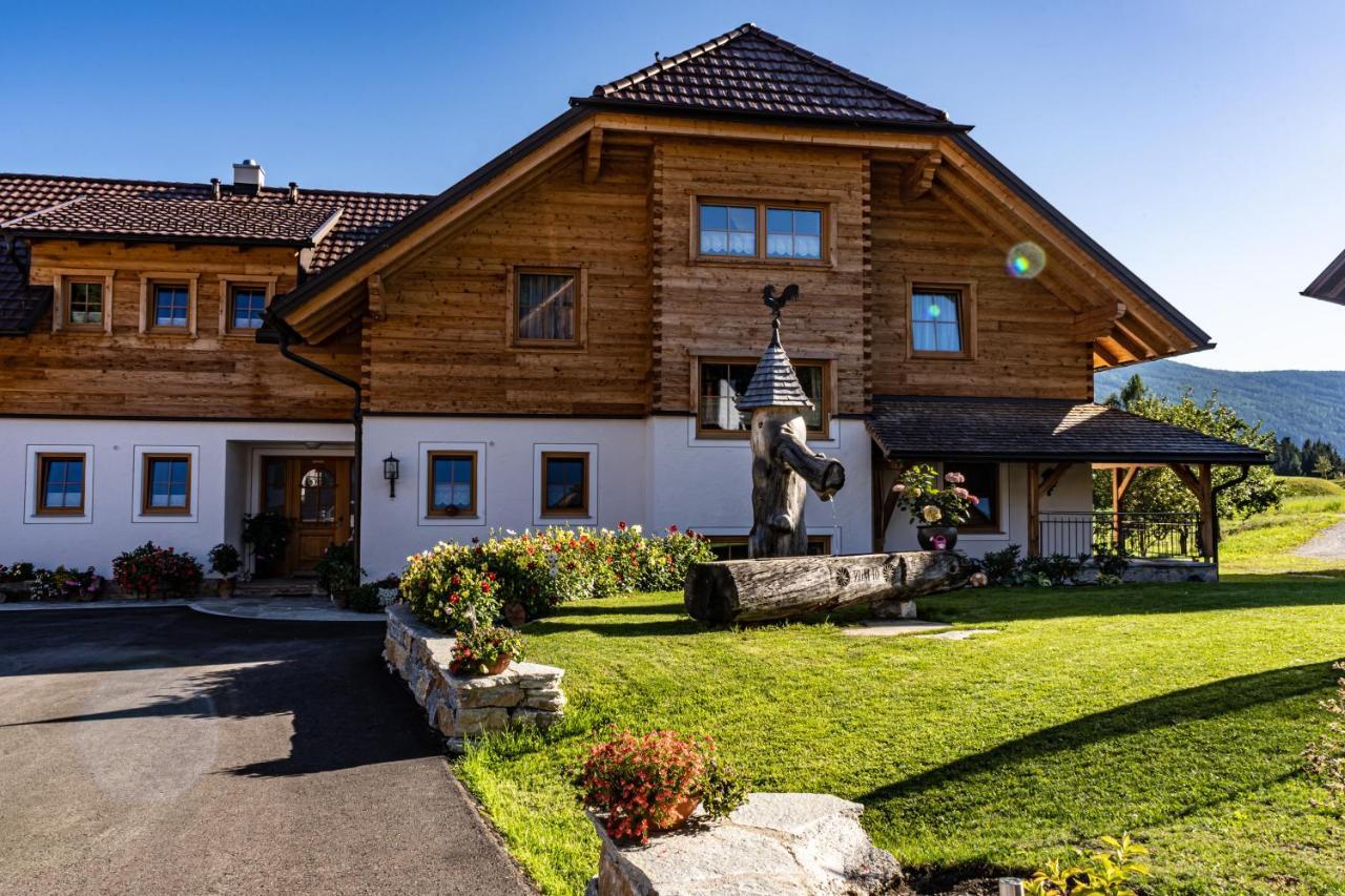 Biobauernhof Gast Apartamento Mariapfarr Exterior foto